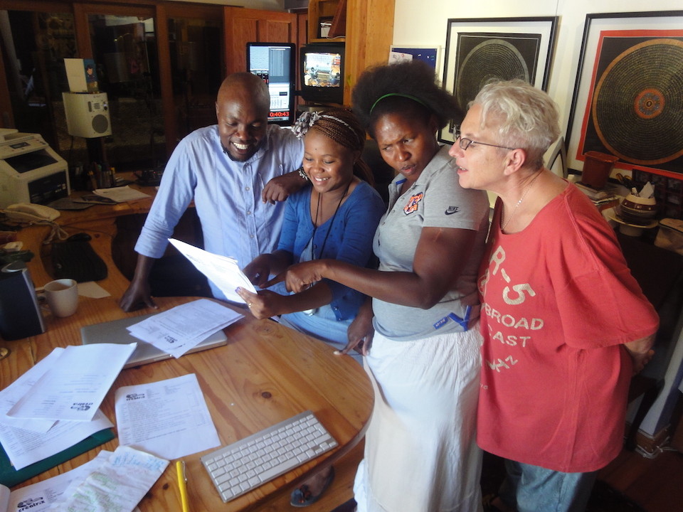 Trash and Treasure in discussion with Creatrix producers at HoH Studio.  From left to right: Luzuko Ngqetho,  Boitumelo Mothabela, Katleho Marole, Lynn Joffe